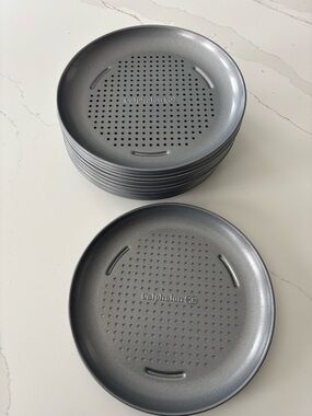 16 individual 7” Round Calphalon Metallic Gray Perforated Mini Pizza Pans (Set)